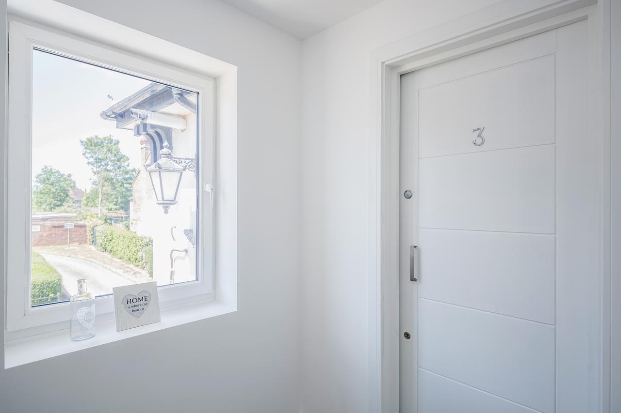 Elthorne Luxury Apartments - Uxbridge Eksteriør billede