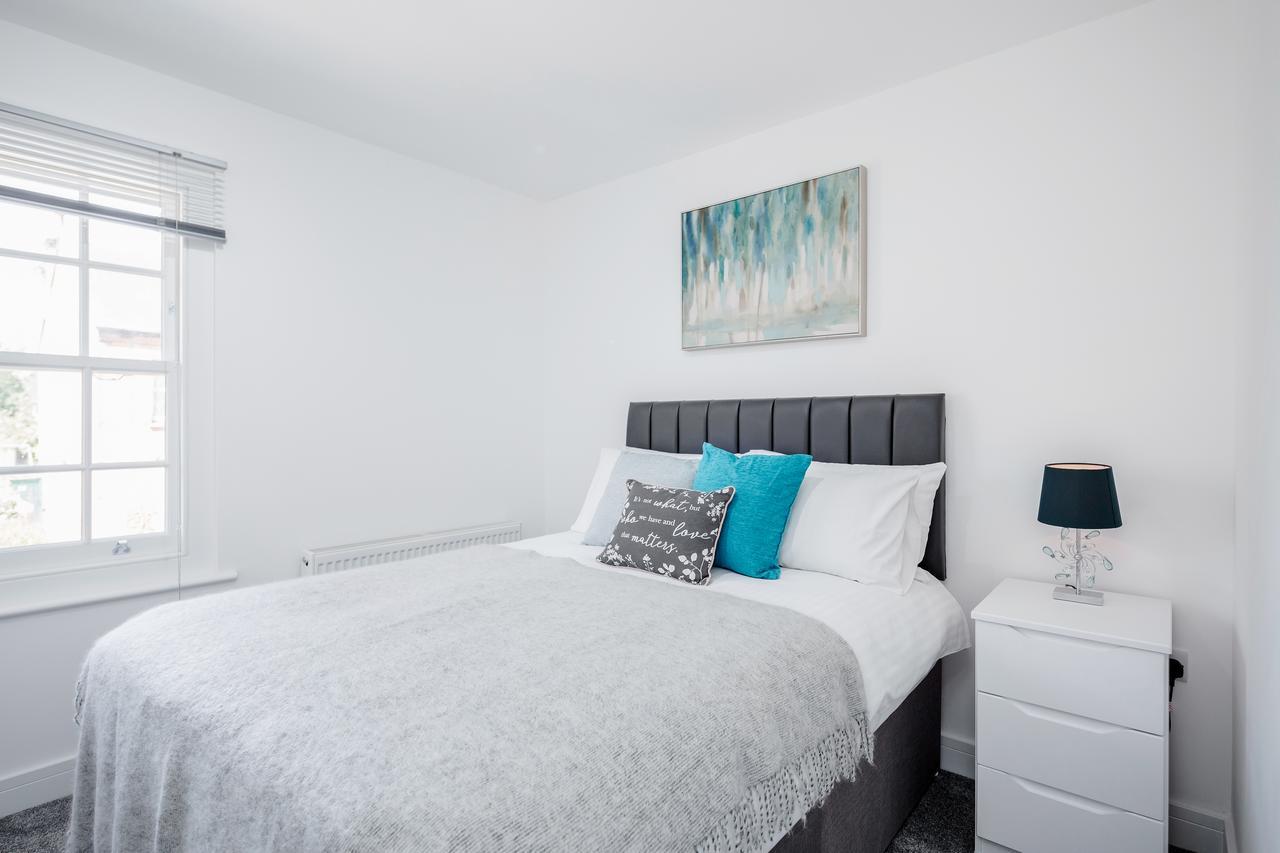 Elthorne Luxury Apartments - Uxbridge Eksteriør billede
