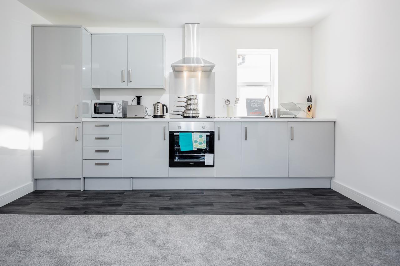Elthorne Luxury Apartments - Uxbridge Eksteriør billede