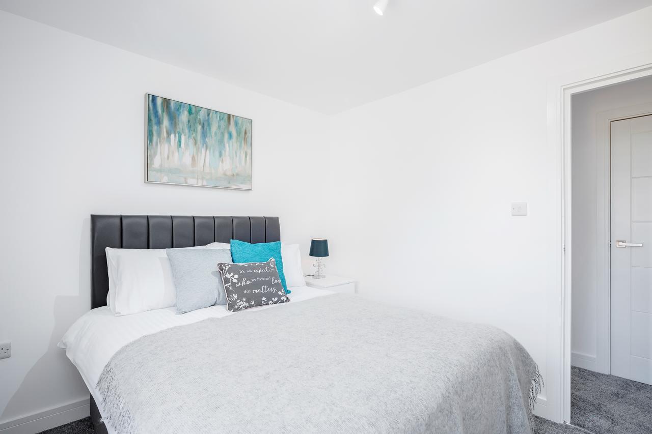 Elthorne Luxury Apartments - Uxbridge Eksteriør billede